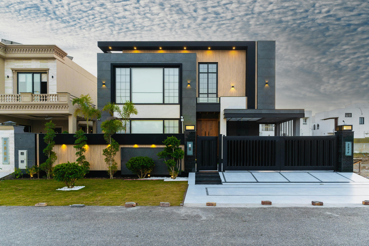 rumah warna abu-abu